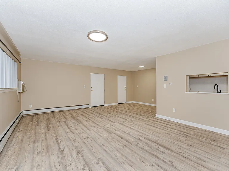 11 Crescent Dr #2 — Photo 30