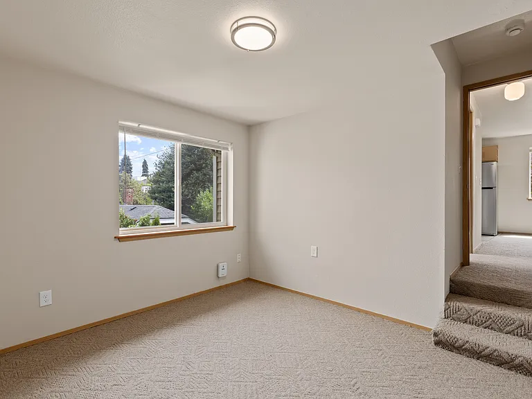 3036 4th Ave W #3 — Photo 8