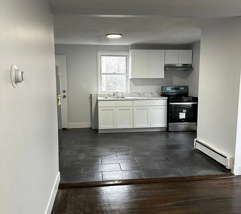 57 Thompson St