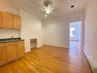 Rented by Best Apartments North Inc