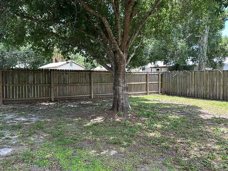 2745 Atlantic Blvd — Photo 7