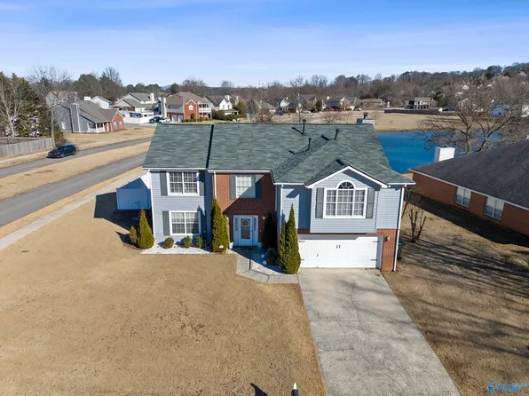 101 Champions Green Dr, Madison, AL 35758