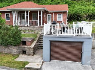 162 Cherokee Rd, Northfork, WV 24868