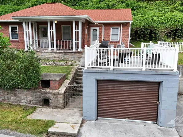 162 Cherokee Rd, Northfork, WV 24868