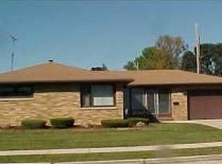 1418 Humboldt Ave, Sheboygan, WI 53081