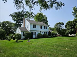 6213 W Lake Rd, Erie, PA 16505