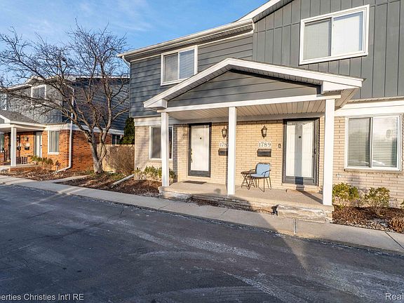 2nd image of 1787 Southfield Rd