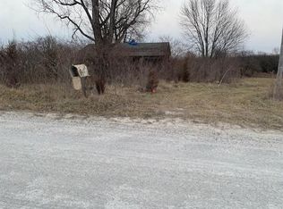 22515 S Deer Run Rd, Peculiar, MO 64078