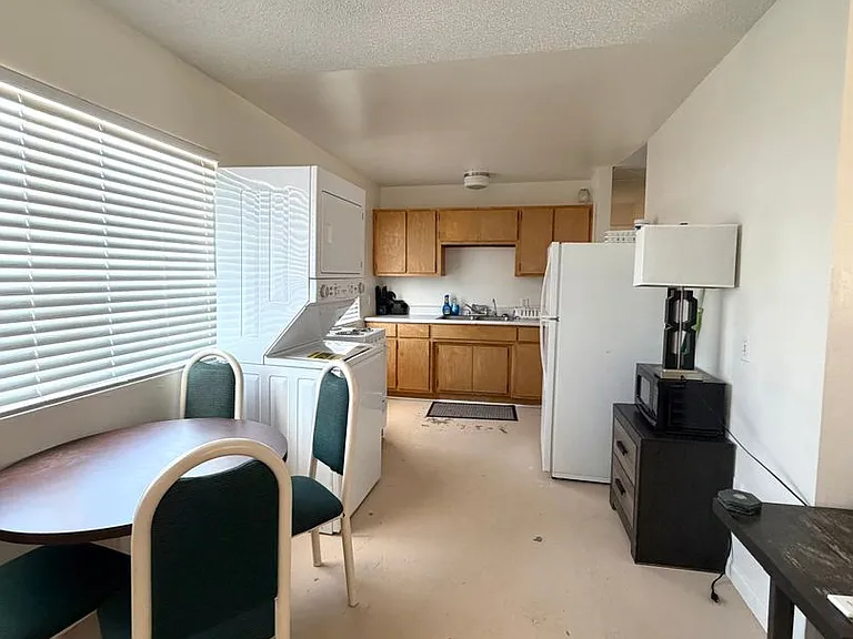 76233 Amboy Rd — Photo 3