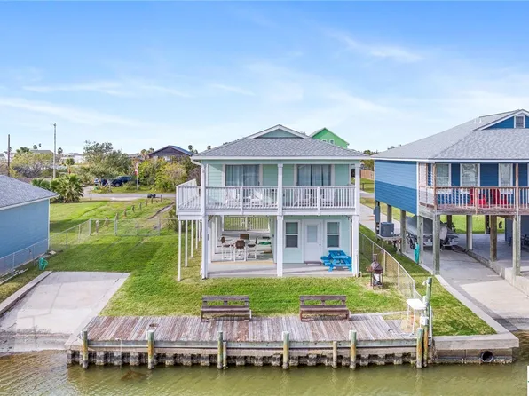 113 Pintail Ln, Rockport, TX 78382