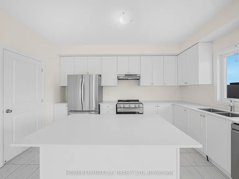 111 Windermere Blvd — Photo 10