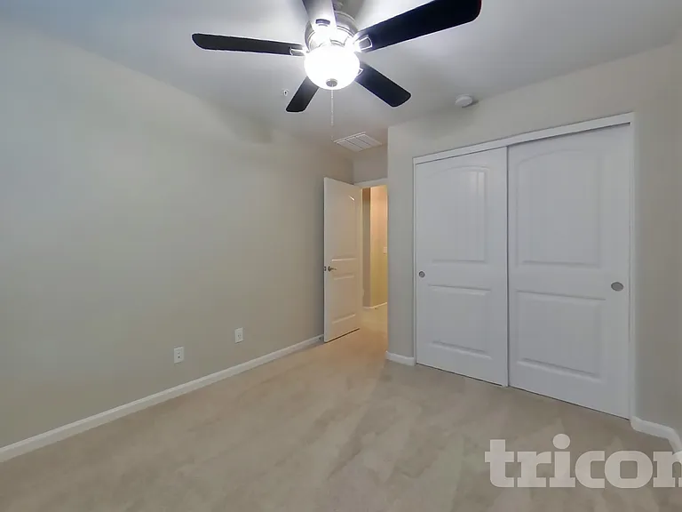 12550 W Hummingbird Ter — Photo 9