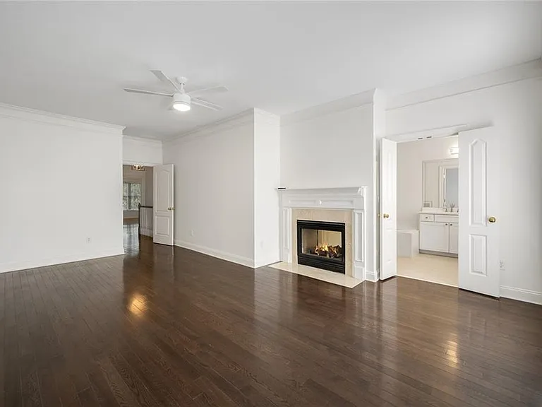 2603 Oglethorpe Cir — Photo 36