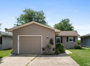 2846 N 48th Rd, Sandwich, IL 60548