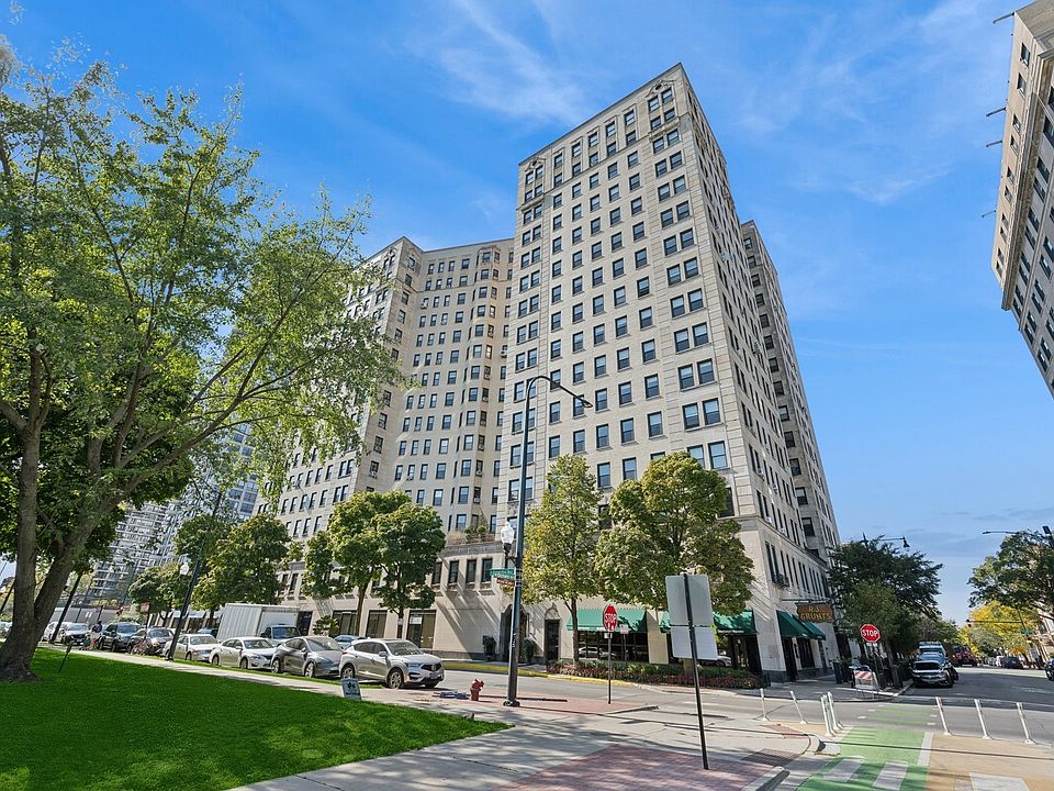 1st image of 2000 N Lincoln Park W #1508