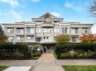 1070 Southgate St #308, Victoria, BC V8V2Z2