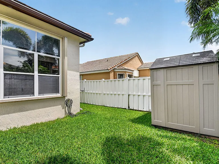 6319 C Durham Dr — Photo 38