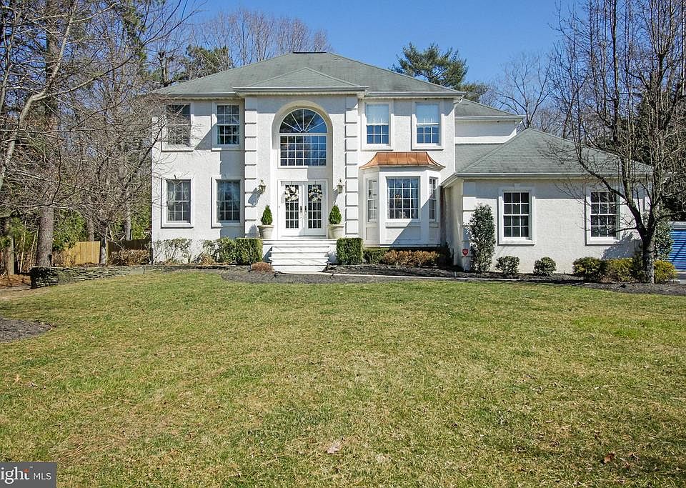 1st image of 47 Meetinghouse Ct