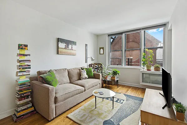 Sold by Keller Williams NYC | media 8