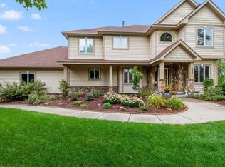10500 Pinnacle Way, Woodbury, MN 55129