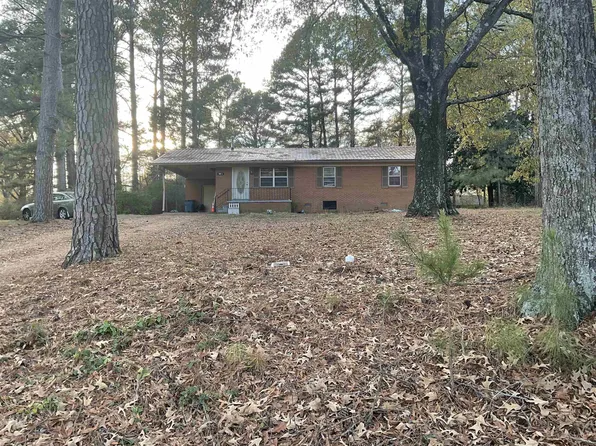 1206 S Lexington St, Trenton, TN 38382