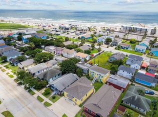 3619 Avenue S, Galveston, TX 77550