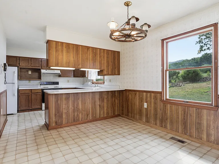 111 Labella Ct — Photo 12
