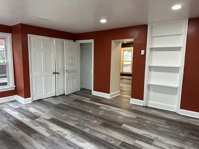 311 S 2nd St #2 — Photo 6