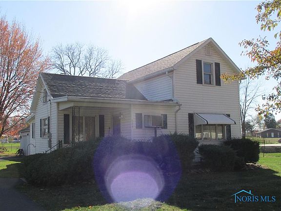 2nd image of 623 W Maumee Ave