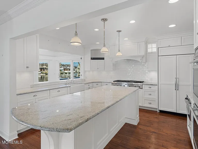 954 Barnegat Ln — Photo 27