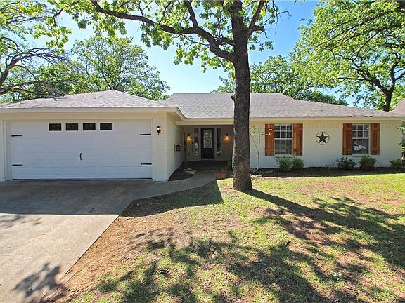 3rd image of 7609 Hightower Dr