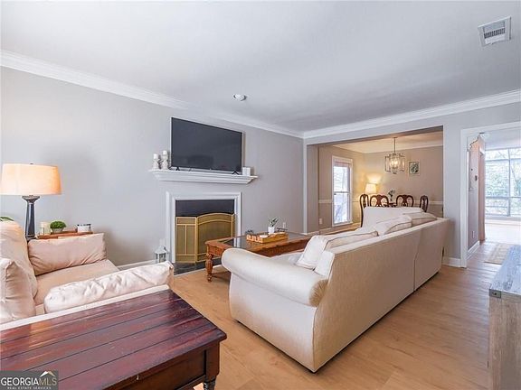 3rd image of 7500 Roswell Rd Unit 58