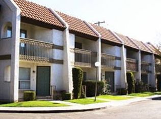 217 Hughes Ln APT 2, Bakersfield, CA 93304