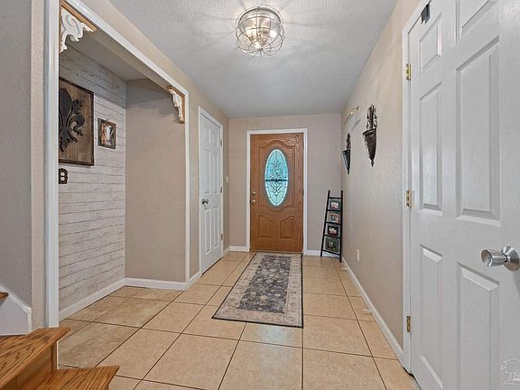 2nd image of 5875 Hall Rd