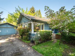 3830 E 18th St, Vancouver, WA 98661