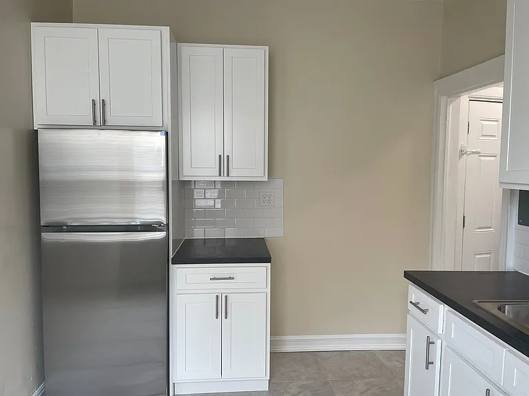 54 Linden Ave #201 — Photo 1