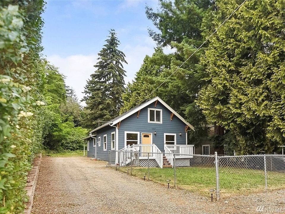 1st image of 12217 10th Ave S