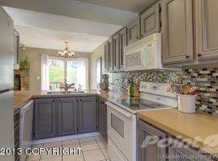 9643 Victor Rd, Anchorage, AK 99515