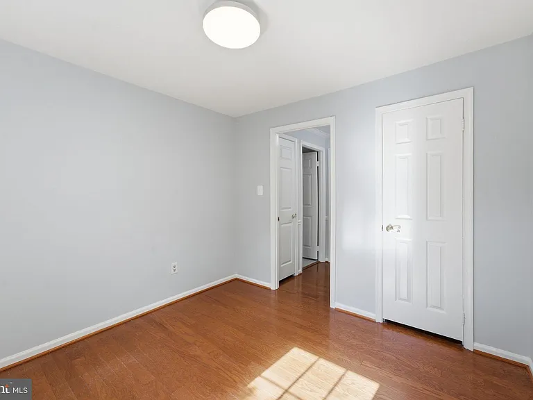 5705 Brewer House Cir #T2 — Photo 17