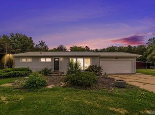 14805 Brady Rd, Chesaning, MI 48616