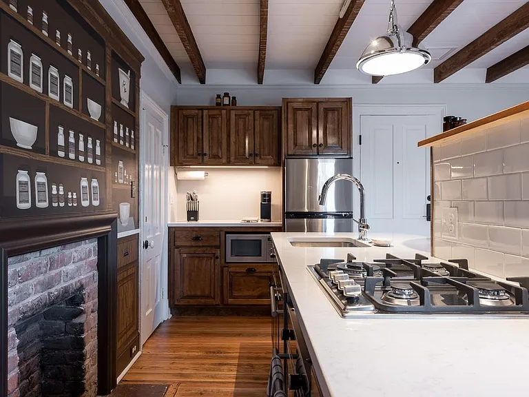 915 Belmont Ave #3 — Photo 8