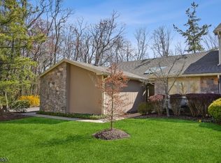 27 Maple Run, Basking Ridge, NJ 07920