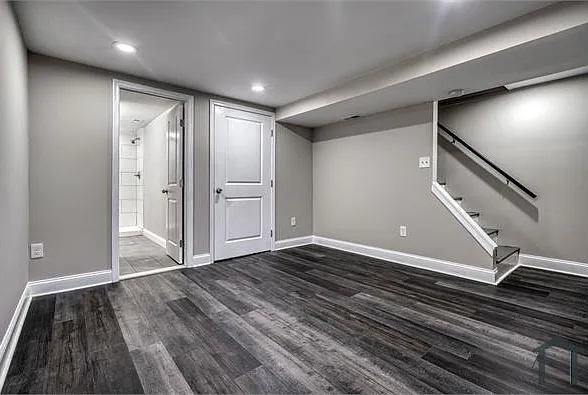 703 Aldworth Rd — Photo 15