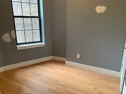 Rented by Premier Metro Realty Corp | media 46