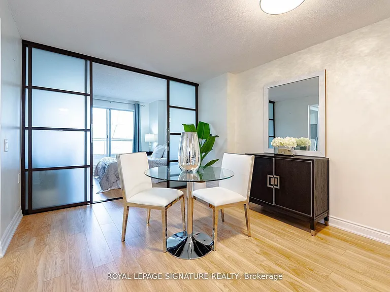 21 Hillcrest Ave #209 — Photo 4