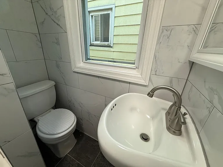 221 Wilkinson Ave #2 — Photo 18