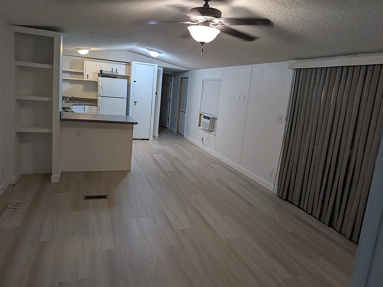 3805 Avenue K NW — Photo 2