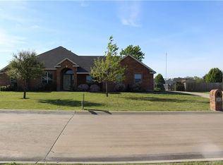 205 Brittany Dr, Fate, TX 75189