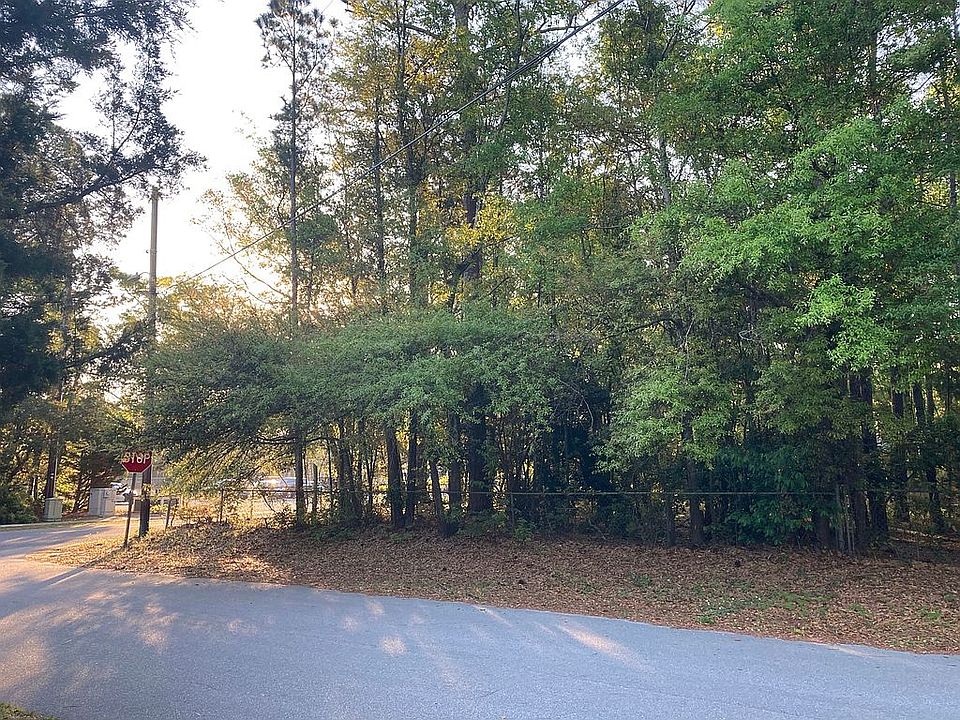 2nd image of 1304 Penny Cir