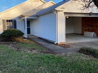 7 Seven Pines Ct, Greer, SC 29651